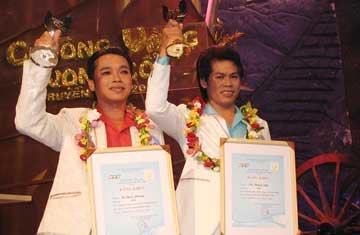 Chuông vàng vọng cổ 2008 là ai